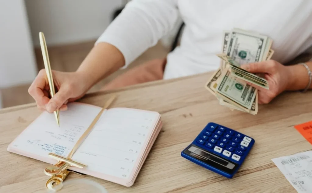 How to Live Well on a Tight Budget Smart Tips for Saving Money Without Sacrificing Quality of Life