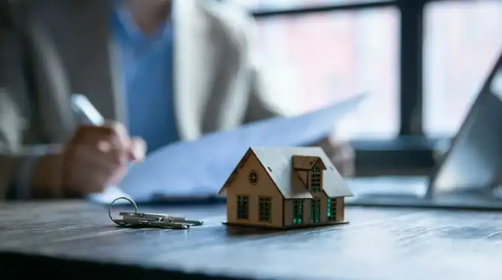 Why Property Owners in Atlanta Behind On Mortgage Payments Consider Cash Sales